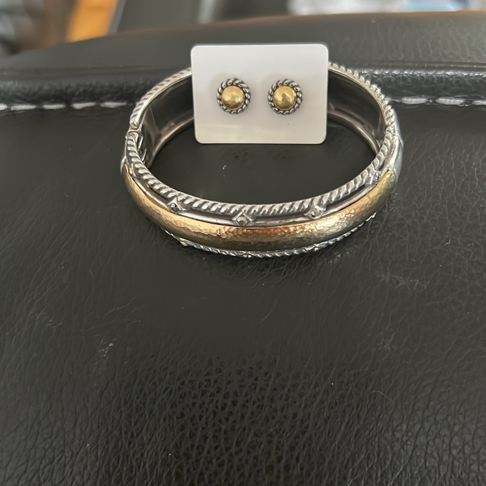 Brighton two tone bangle with crystal earrings stud.